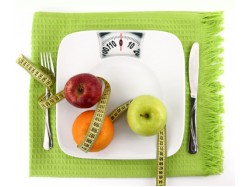 Czy dieta oczyszczająca pomaga bezpiecznie obniżyć wagę?